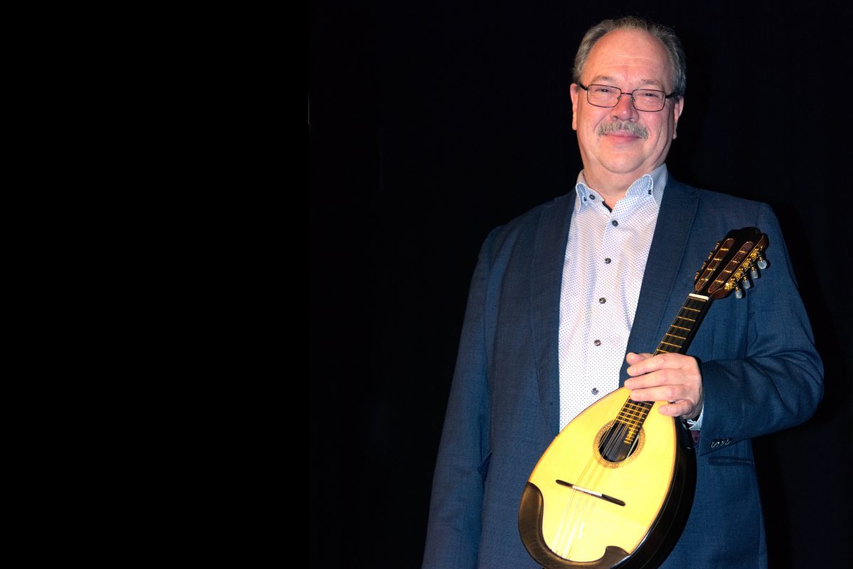 Warum die makoge ihr Herbstkonzert ohne Dirigent Detlef Tewes spielt